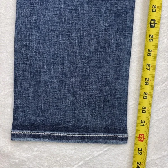 NWT Miss Me Jeans Curvy Fit Straight Mid Rise 33 X 32 Women's Jeans Distressed - Picture 15 of 16